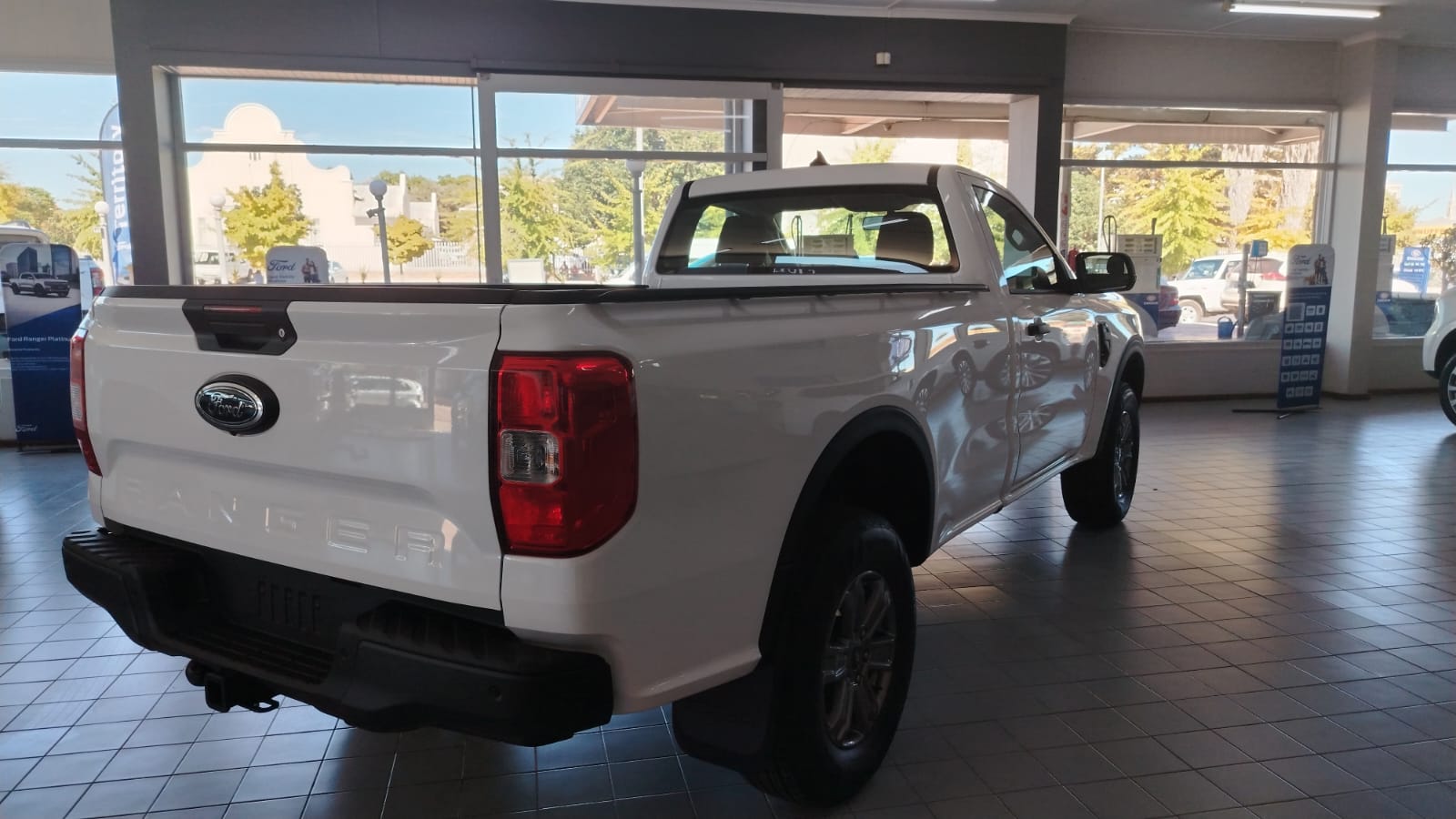 
								Ford Ranger XL Singlecab Auto full									